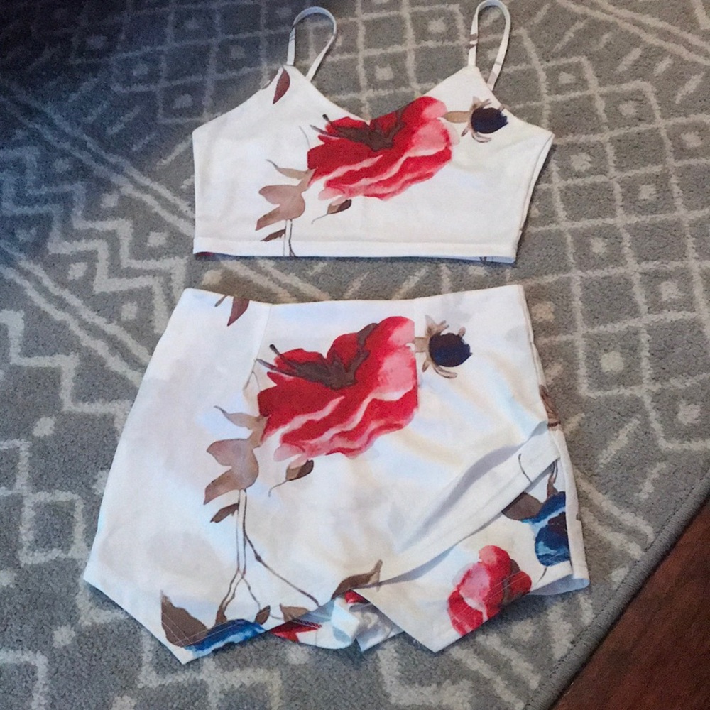 Two Piece Set